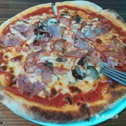 披萨塔最新爆料,揭秘神秘披萨塔背后的惊人真相！